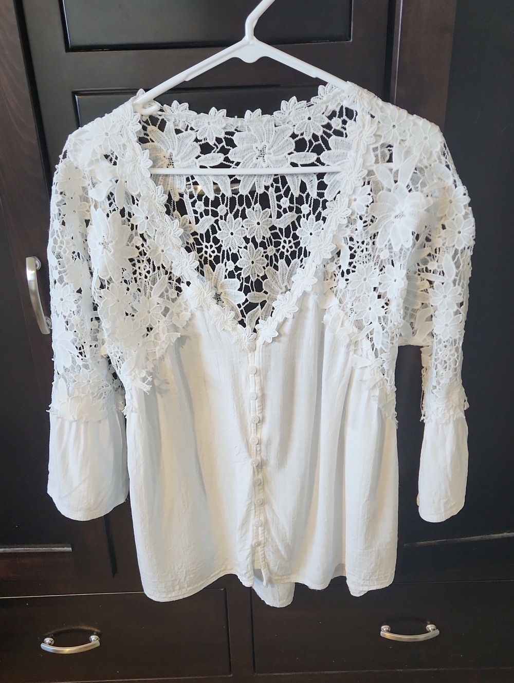 Women's White Crochet Lace V-Neck Button-Front Blouse